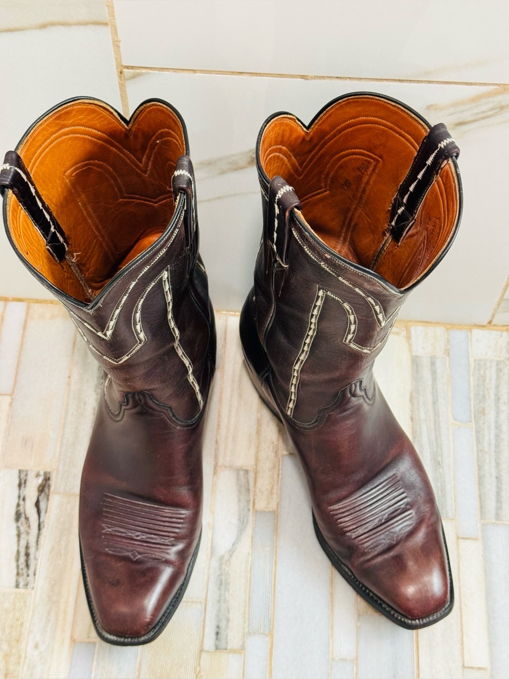 Lucchese Men’s Vintage Western Cowboy Boots cherry Leather Size 9.5D Style 1307 - Picture 16 of 16